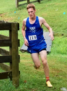 Luke Rettenberger defends home course as Warriors sweep Scenic Hills Invite